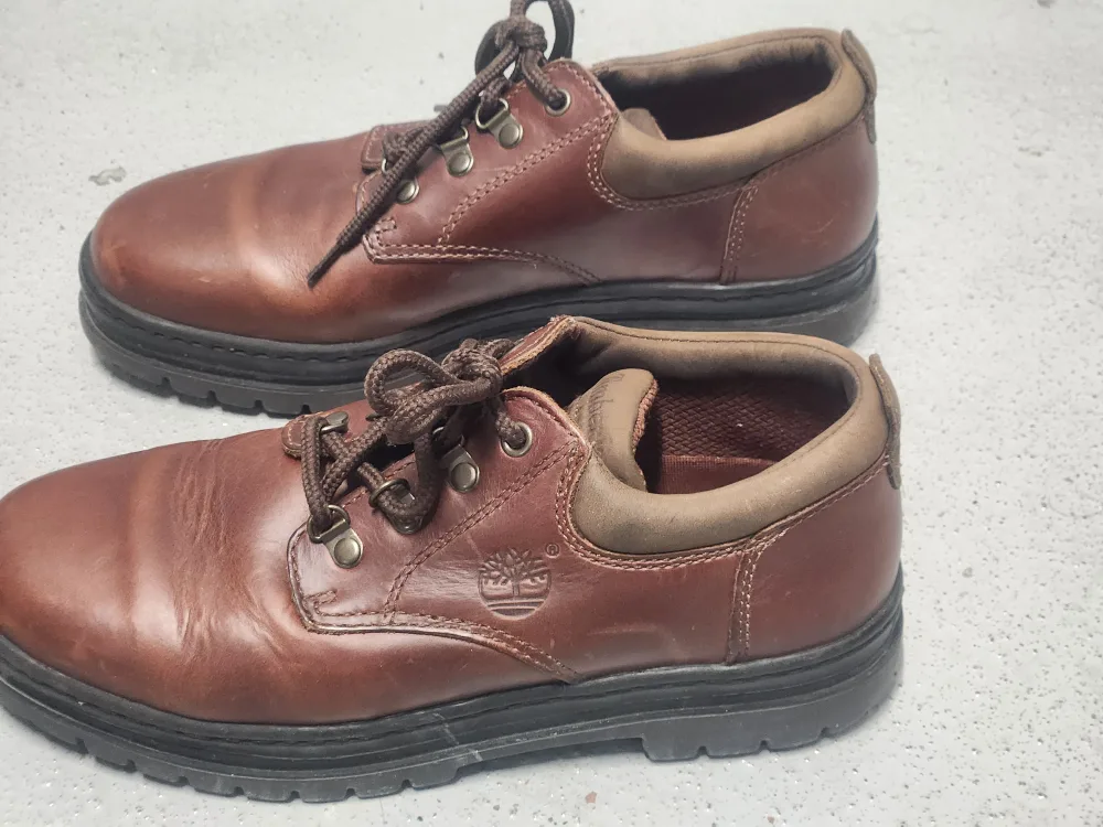 Timberland Brown Leather Shoes image indicator(4)