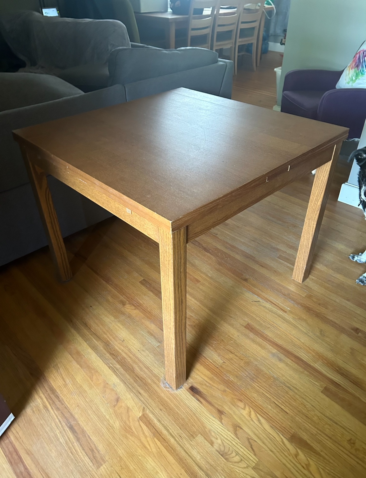 Dining Table with self storing leaves 🧡