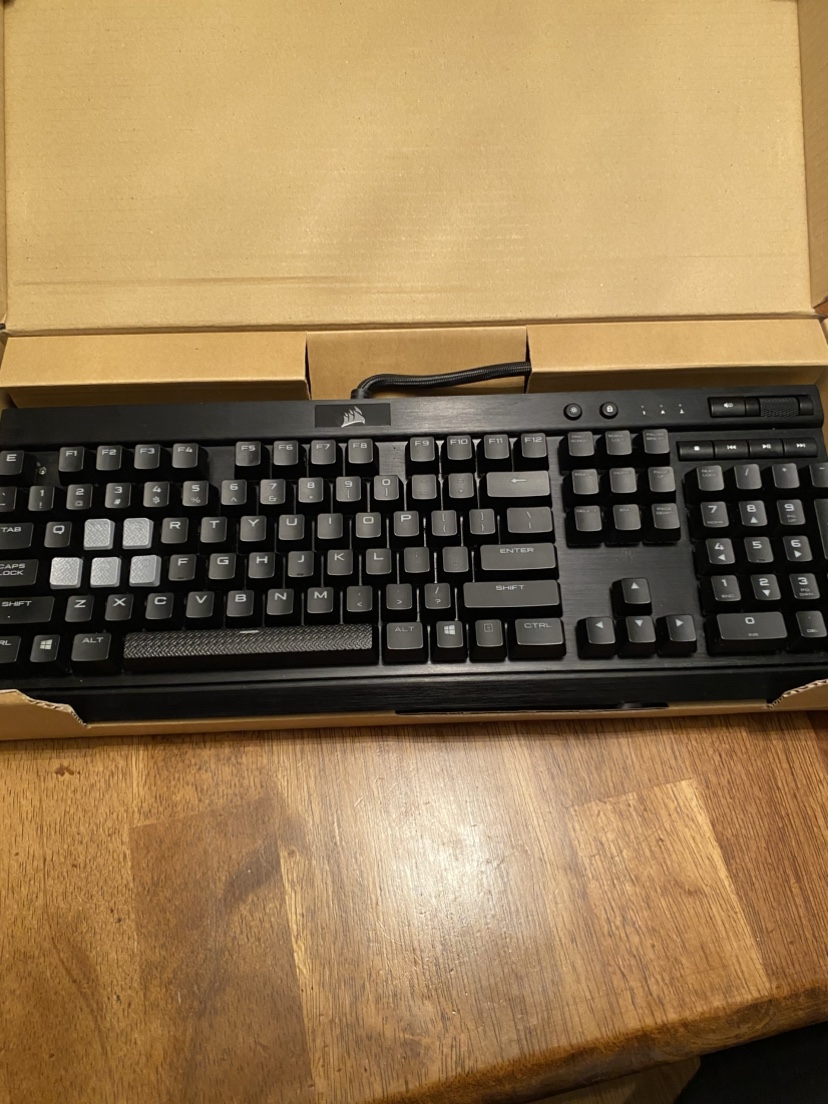 Corsair RGB Keyboard - photo 5