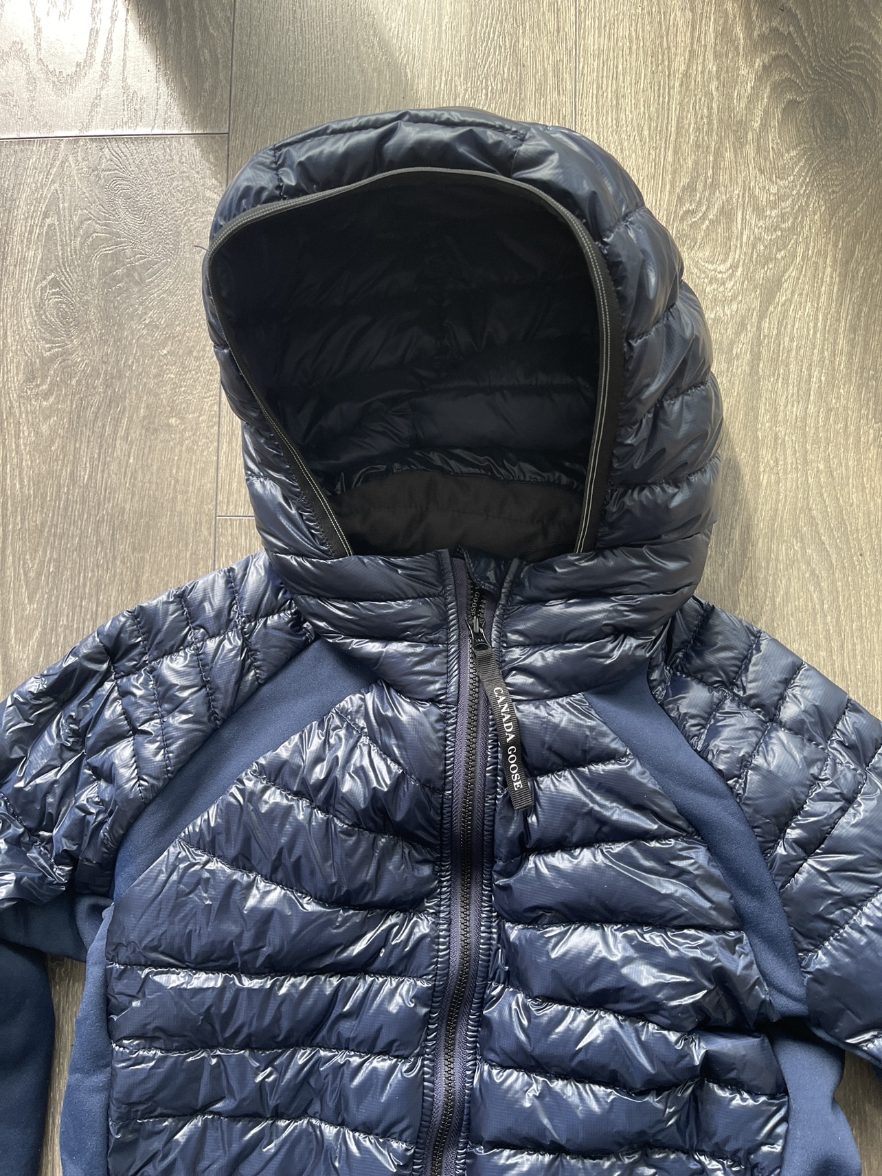 *PRICE DROP* Canada Goose Hybridge Lite Jacket - photo 2