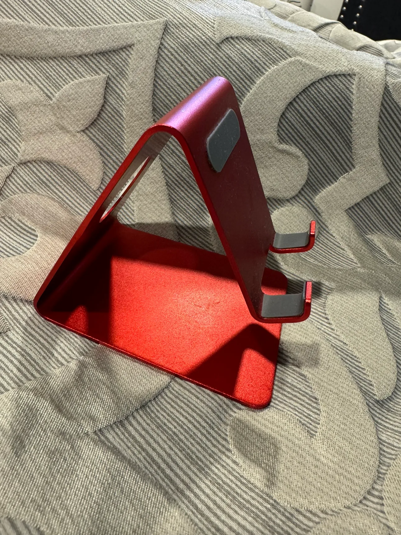 Red Phone Stand for phone thumbnail