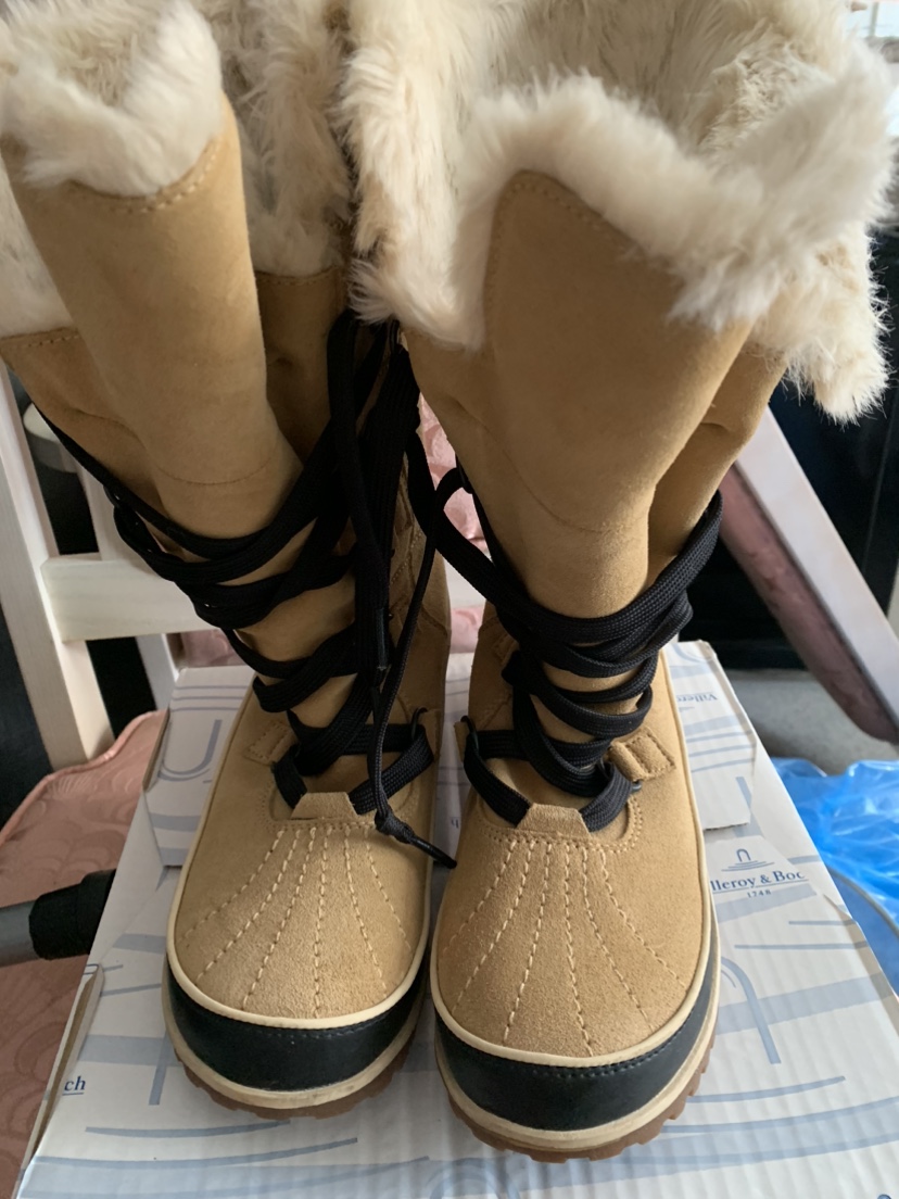 Sorel Women's waterproof Winter Boots size 8 1/2