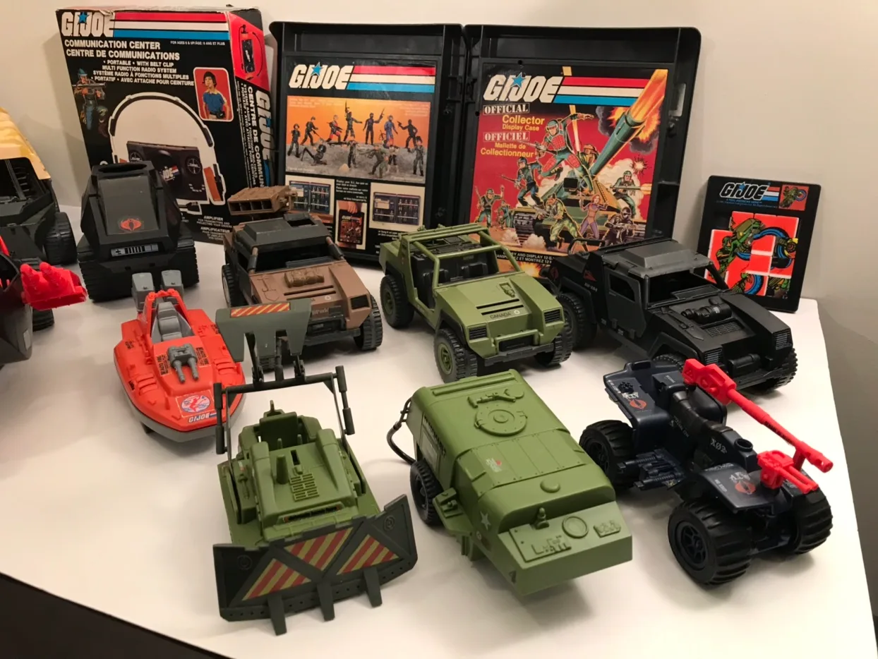 Vintage GI Joe Toys . 80s . 5$ each . Sold as a lot . image indicator(5)