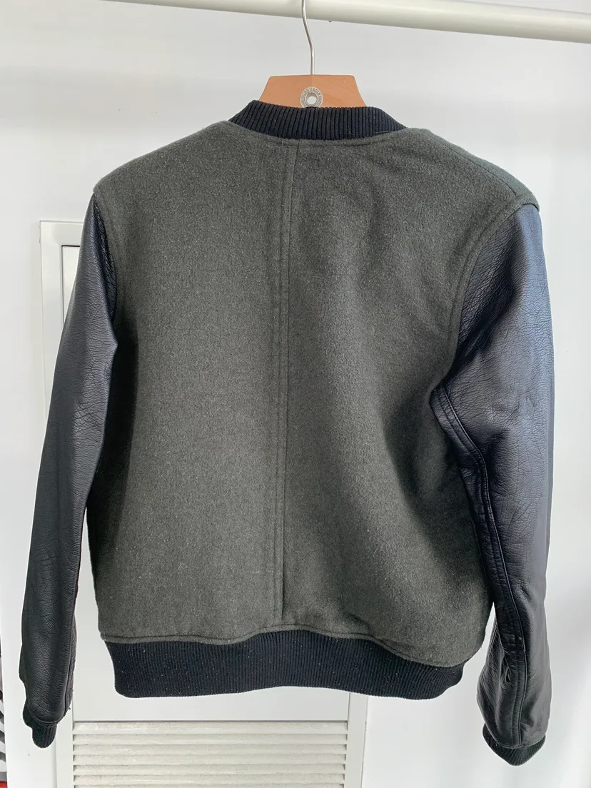 American Eagle Outfitters Varsity Jacket image indicator(7)