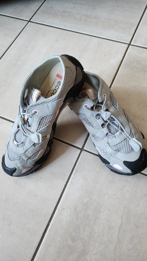 Ecco Women's Shoes thumbnail