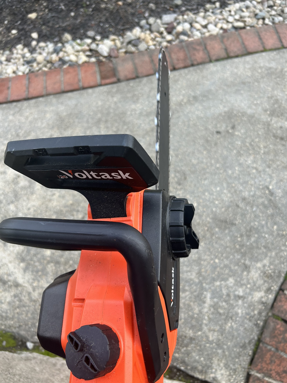 Voltask 20V Cordless Chainsaw - photo 2
