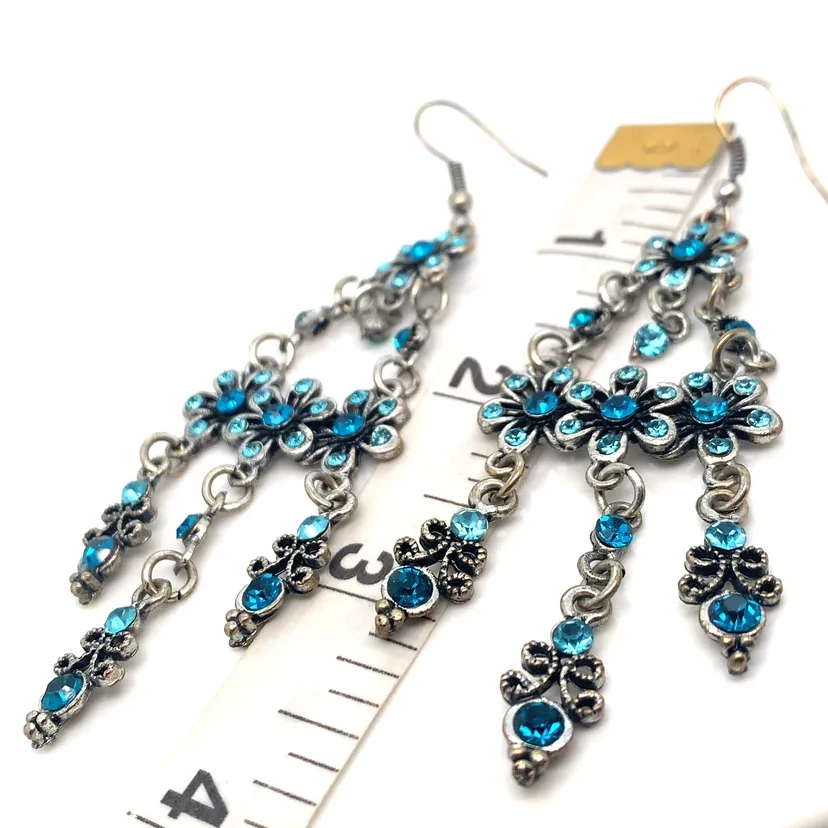 Blue Rhinestones Flower Chandelier Earrings image indicator(4)