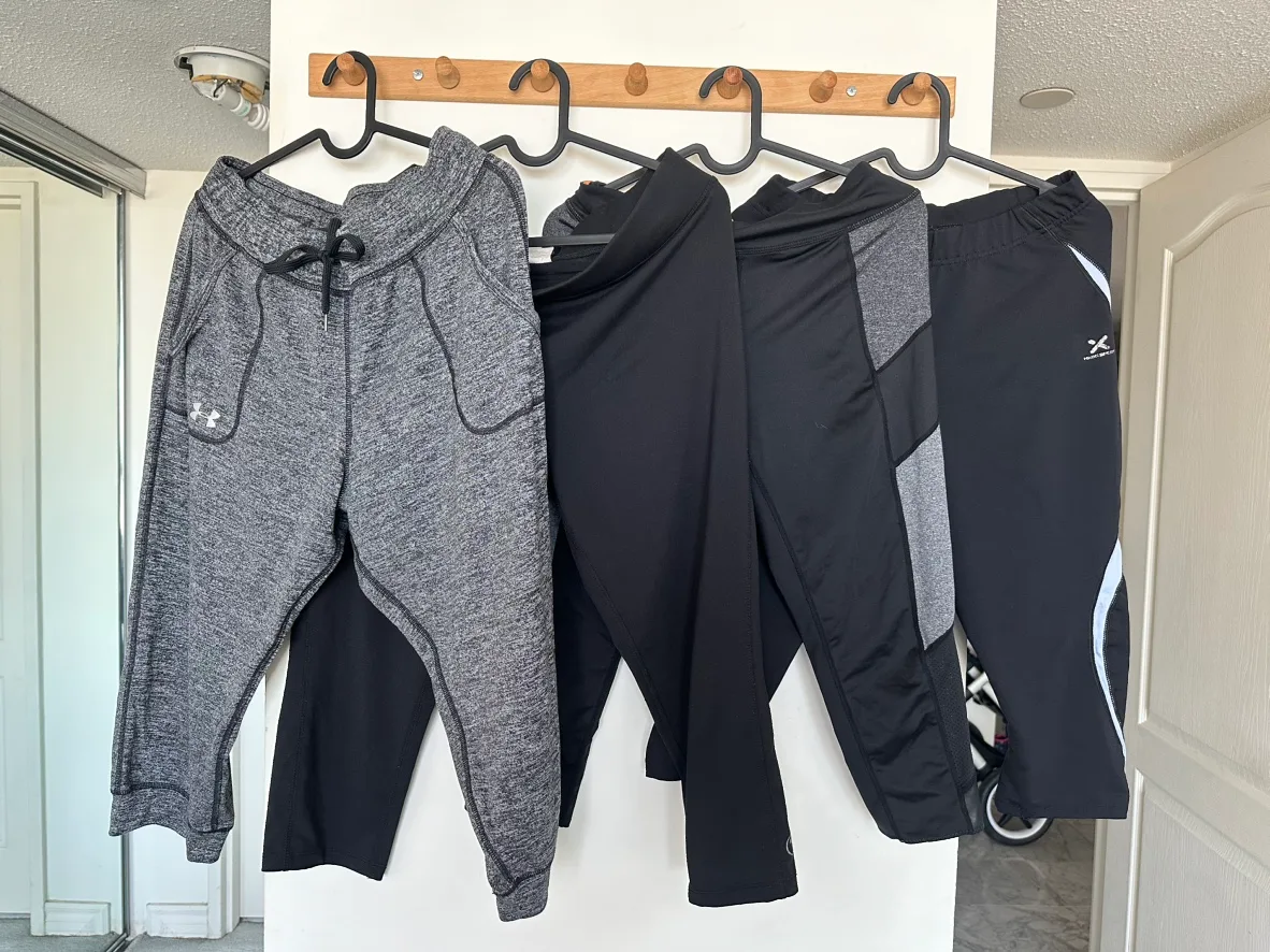 4 workout leggings bundle thumbnail