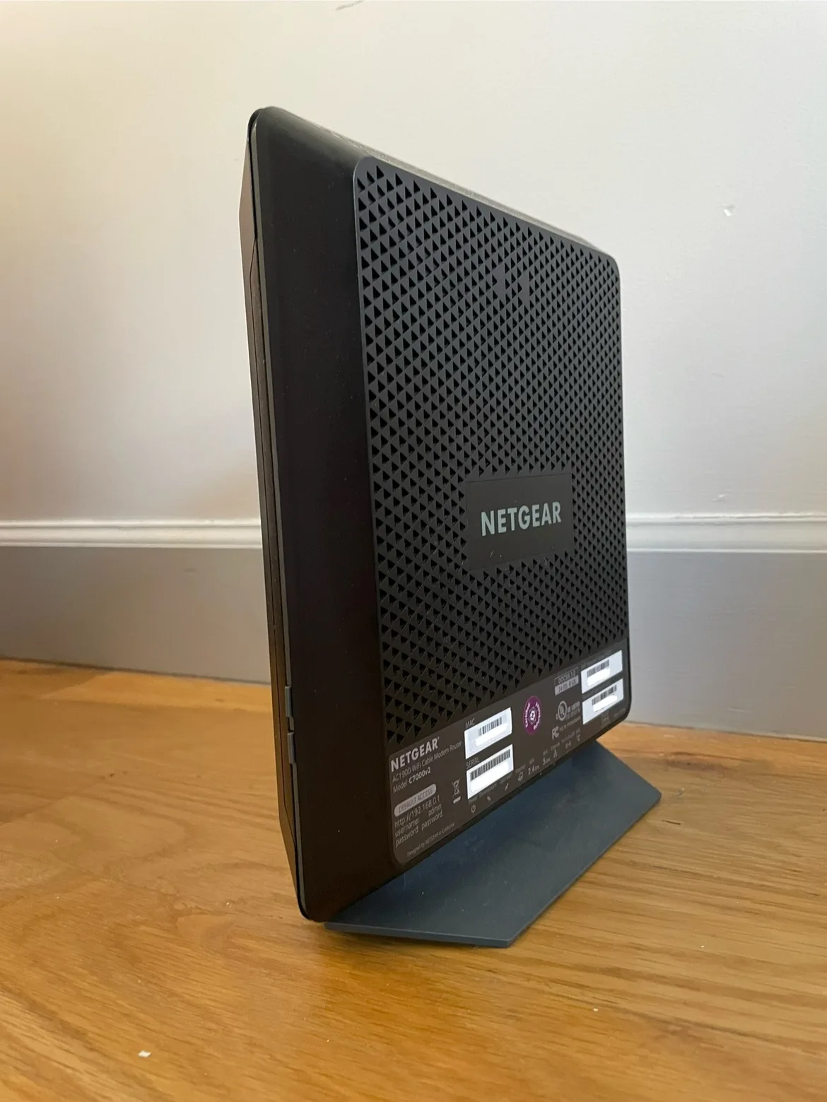 NETGEAR Modem Router Combo thumbnail