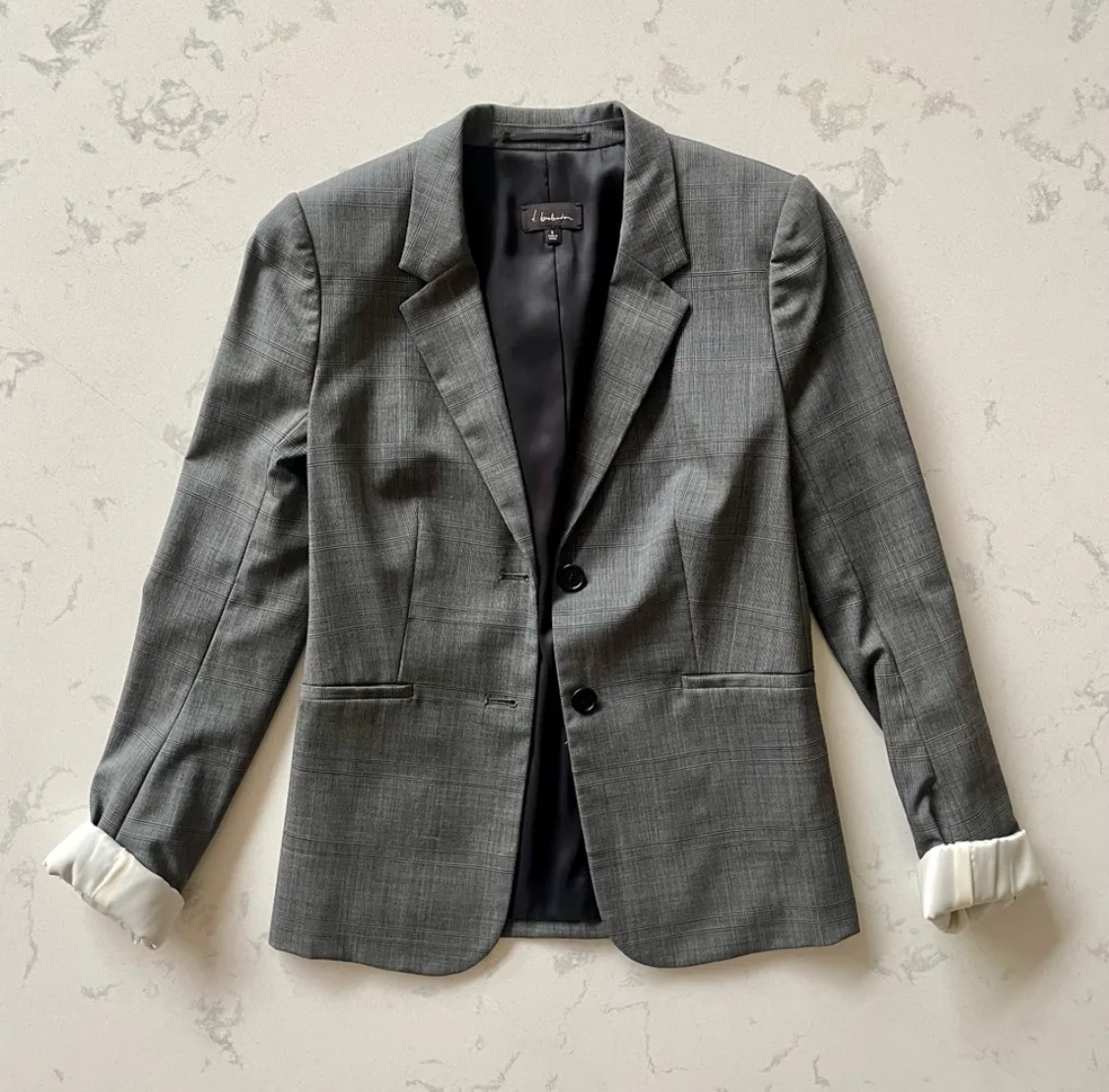 Aritzia, grey pinstriped blazer, size 0, like new condition thumbnail