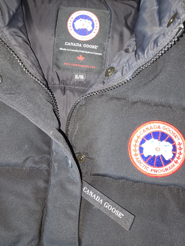 Canada Goose Black Vest - Size XL