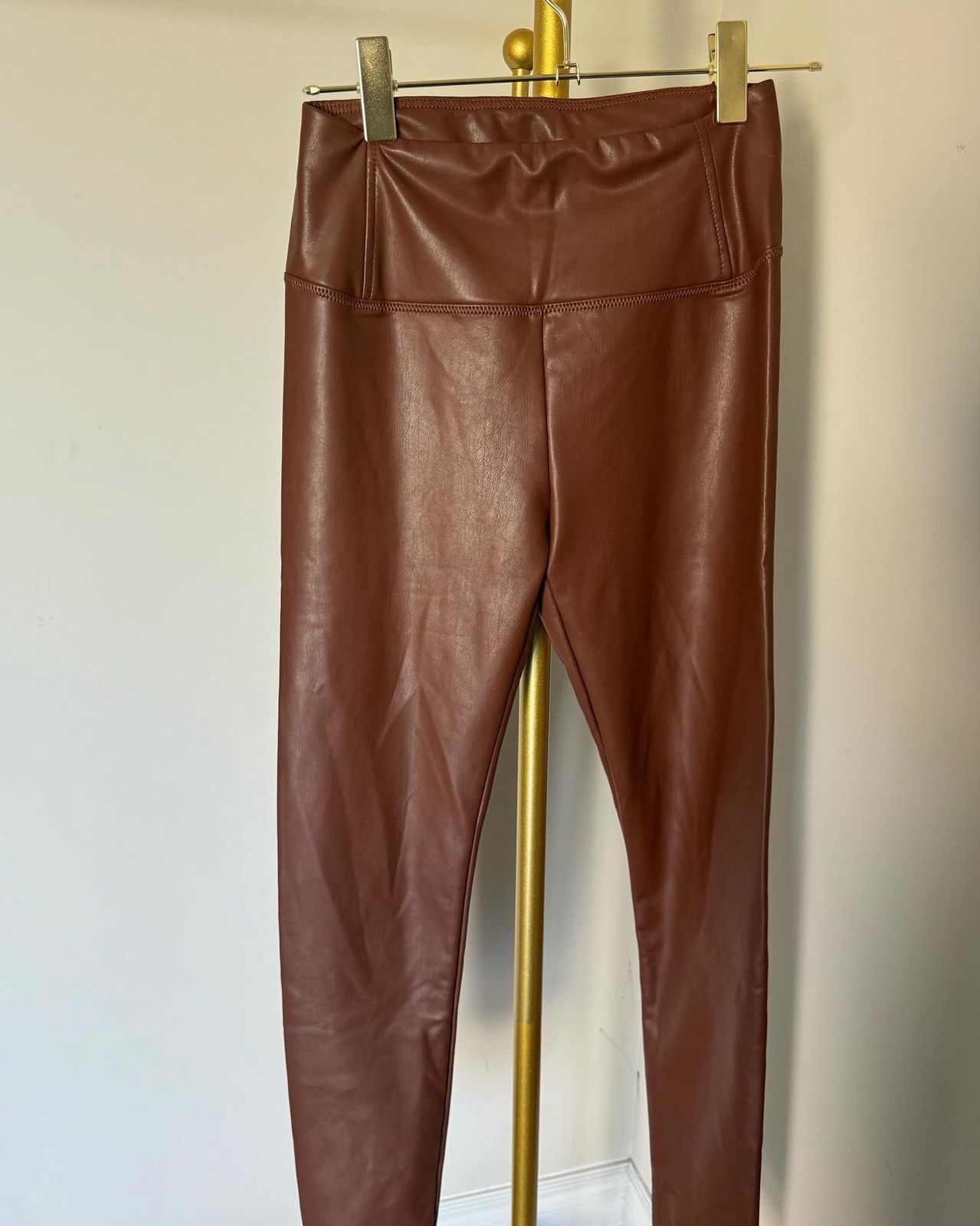 7 for All Manking Leggings