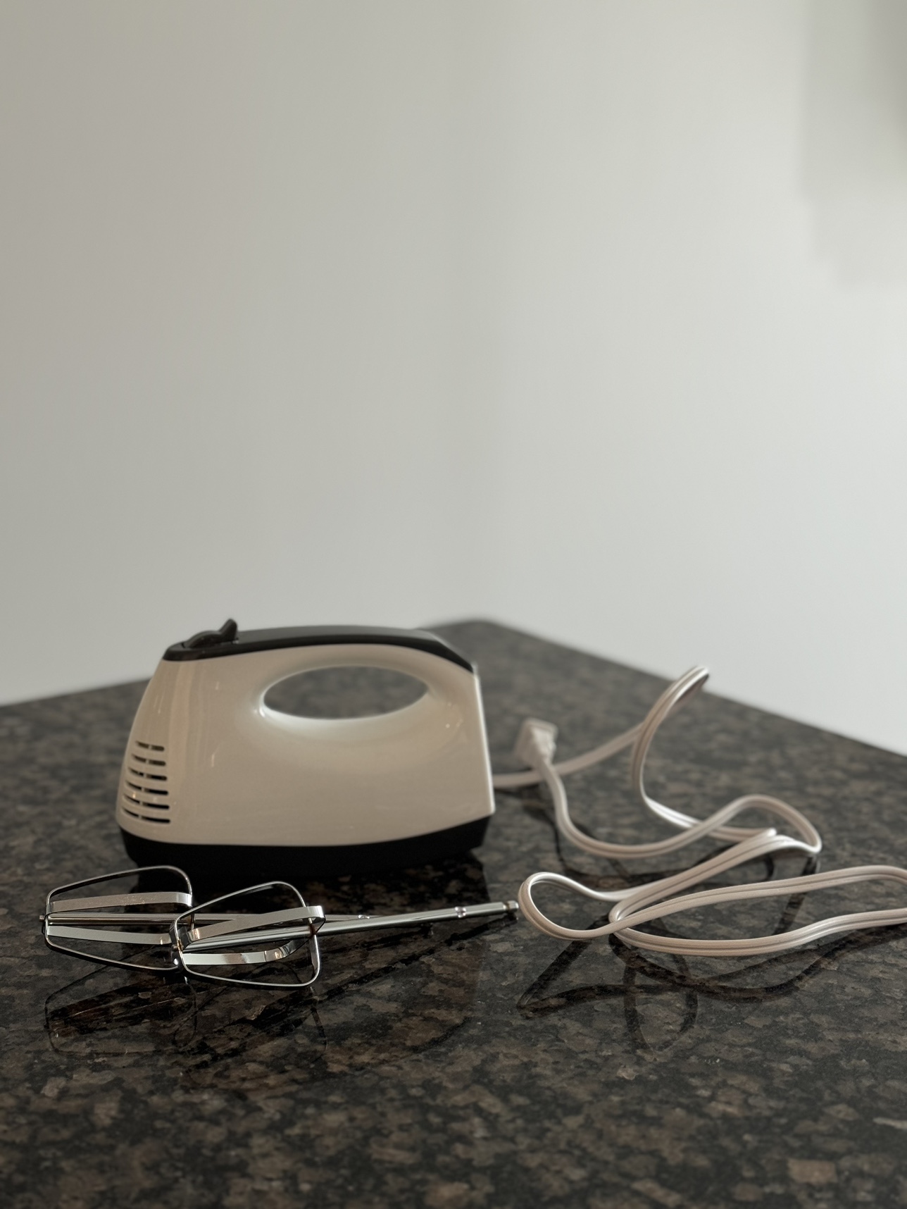 Hand Mixer