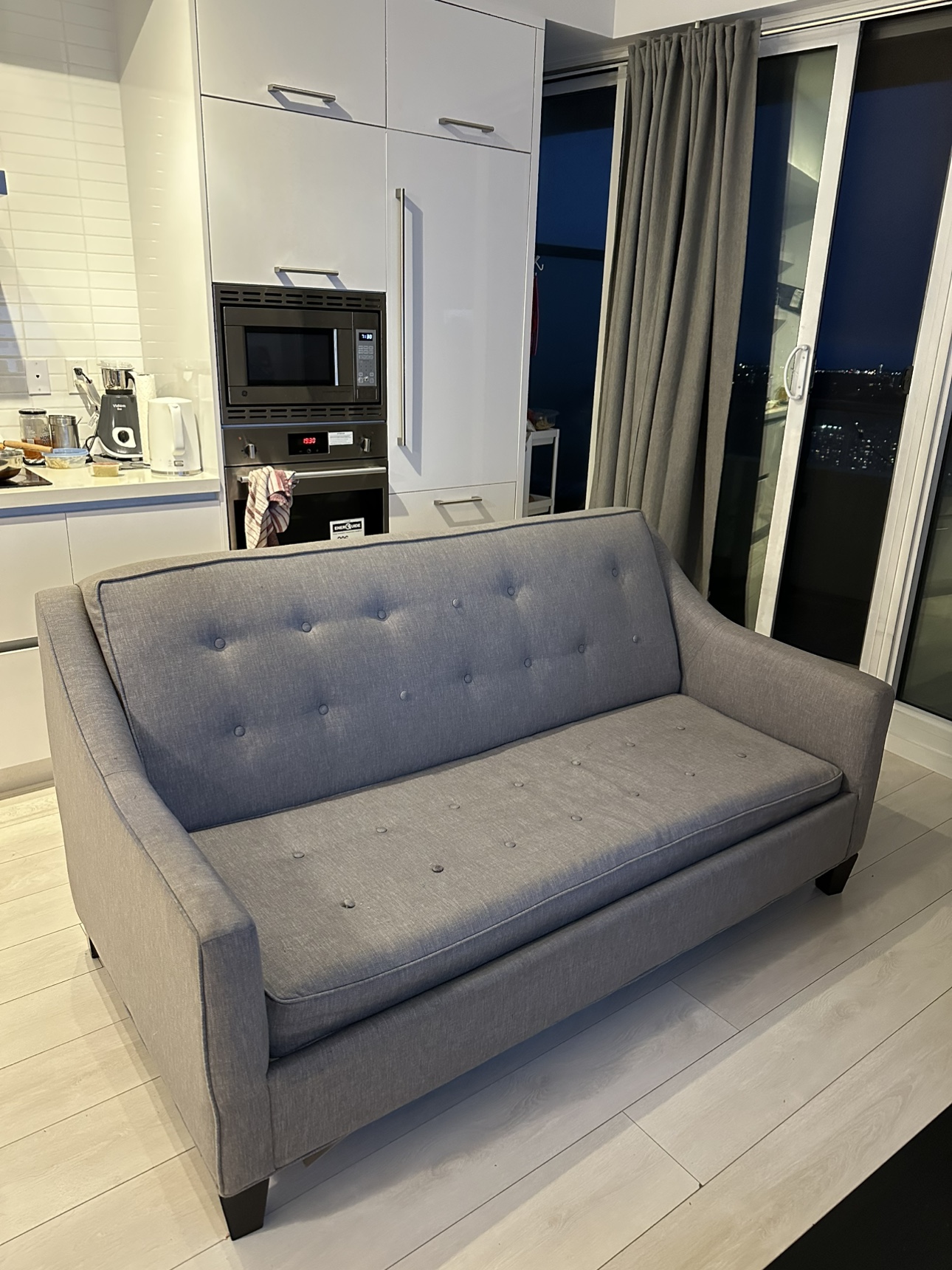 Grey Sofa Bed / Pull Out Couch