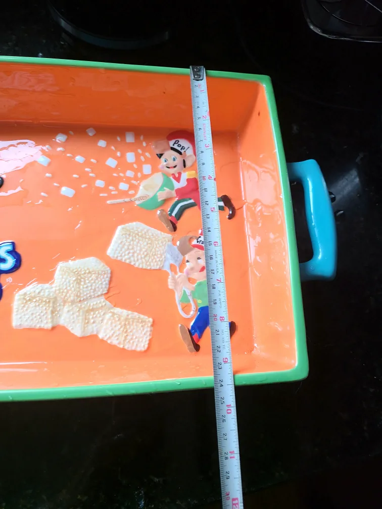 Kellogg's Rice Krispies Treats Serving Dish image indicator(2)