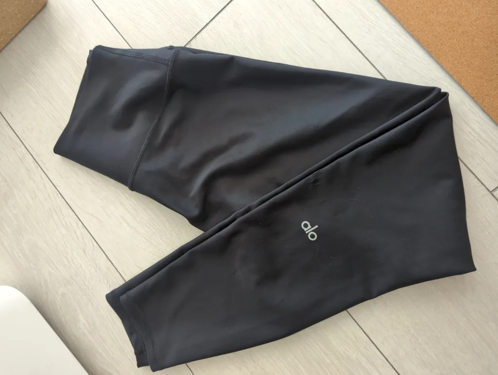Alo Yoga 7/8 High-Waist Airift Legging Size S thumbnail