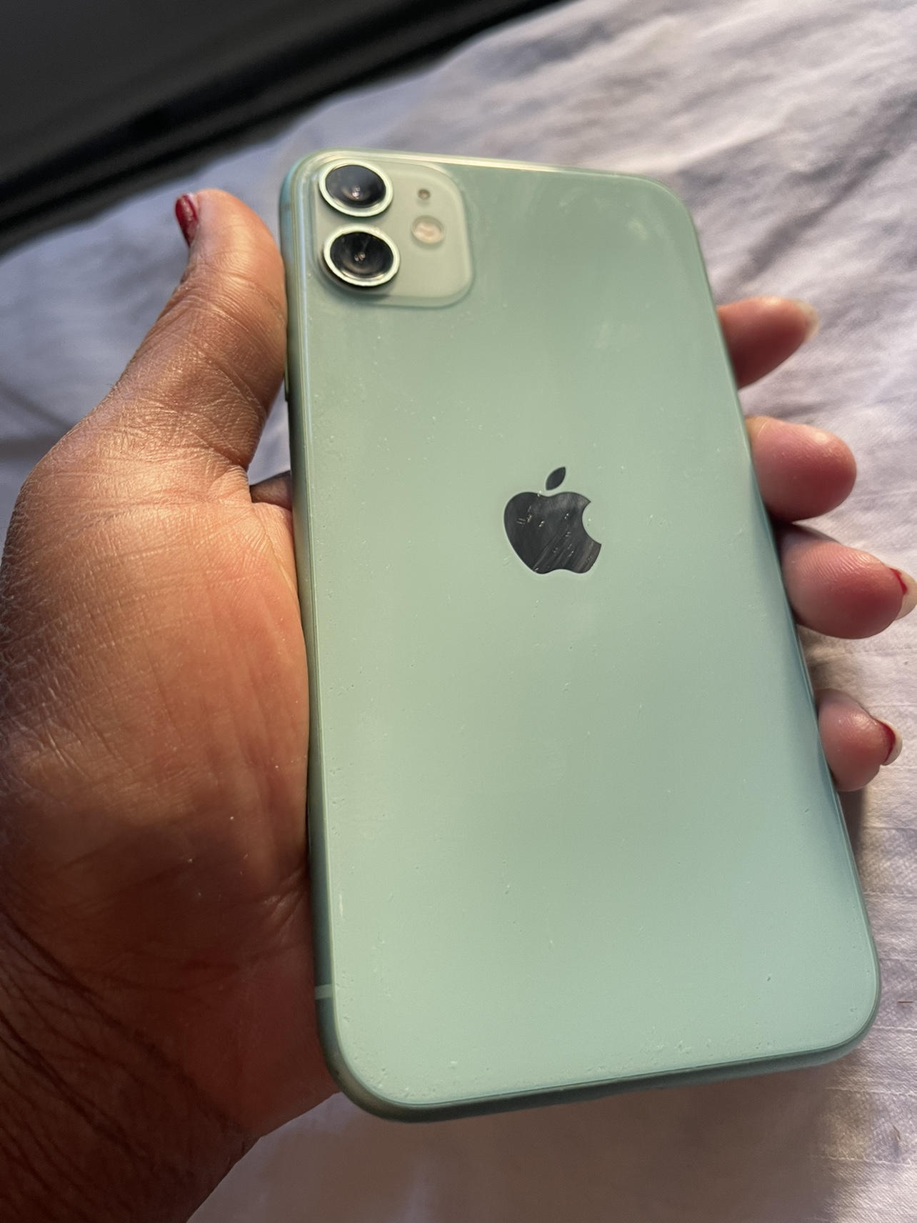 iPhone 11 64gb- Mint Green - photo 3