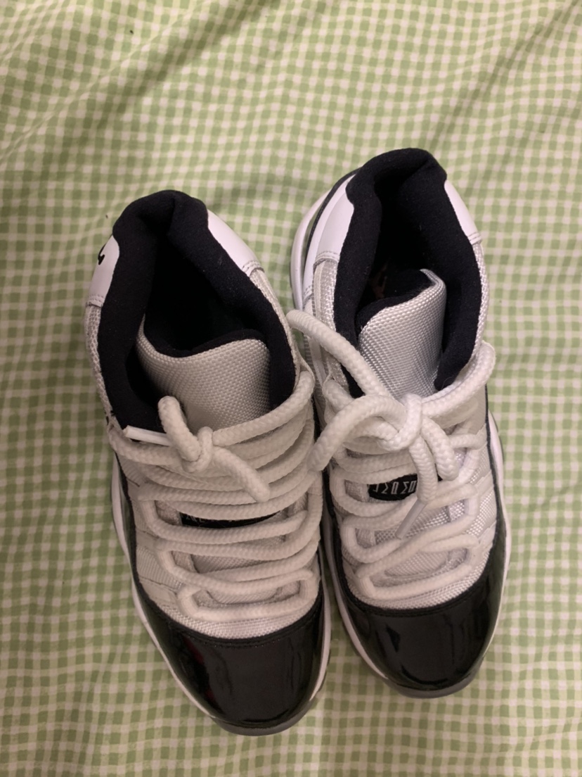 Air Jordan 11 Retro "Concord" - photo 2