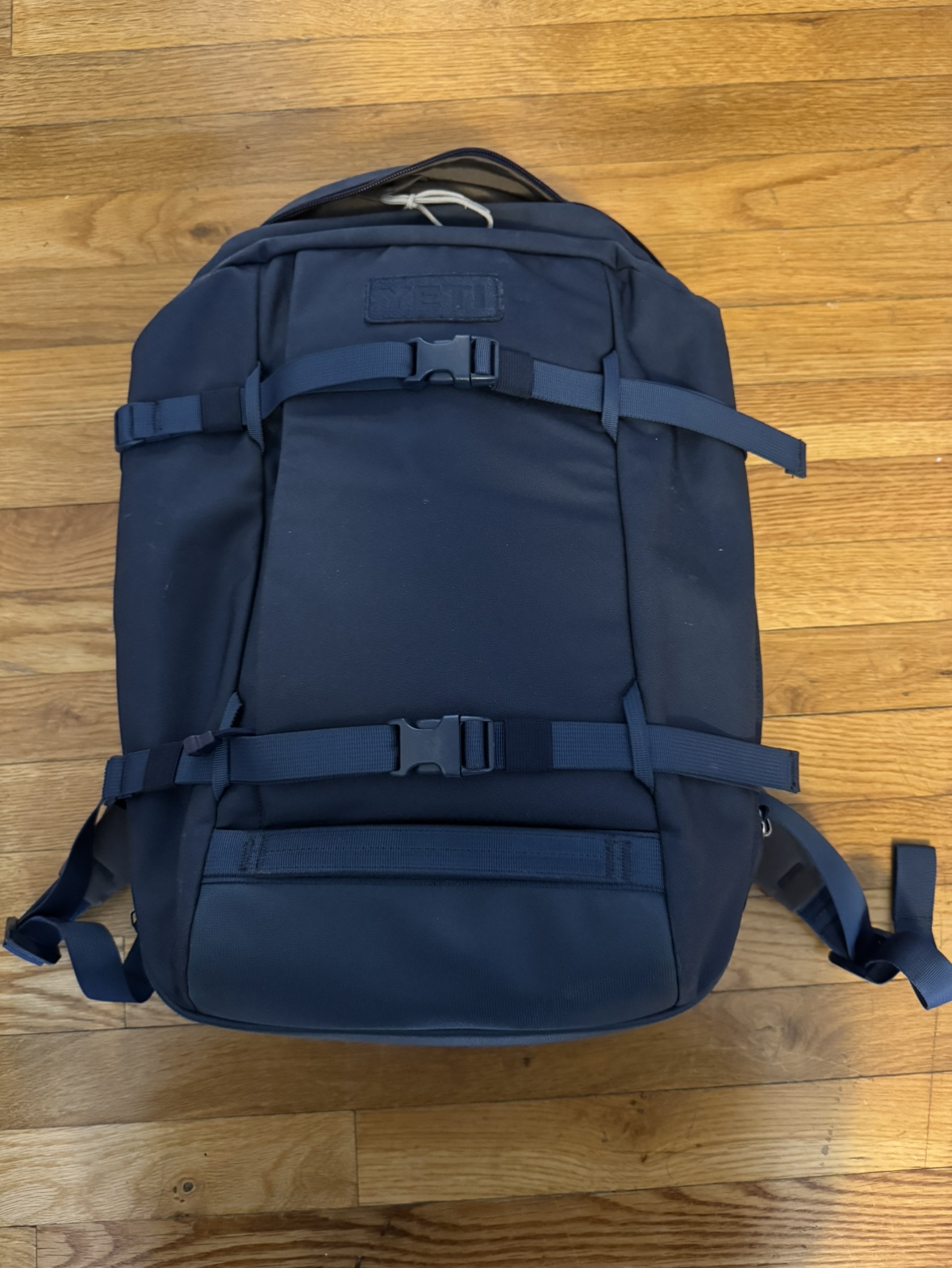 Yeti 27L crossroads backpack
