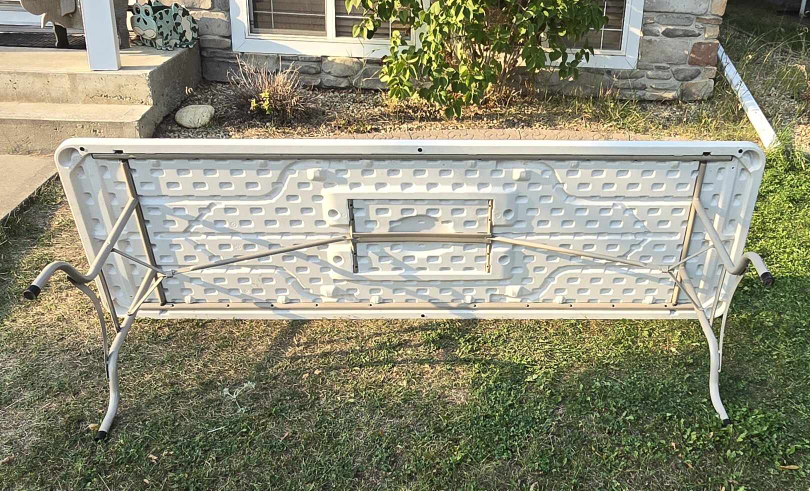 Plastic Table 8' - Great for Parties, Weddings & Events - photo 3