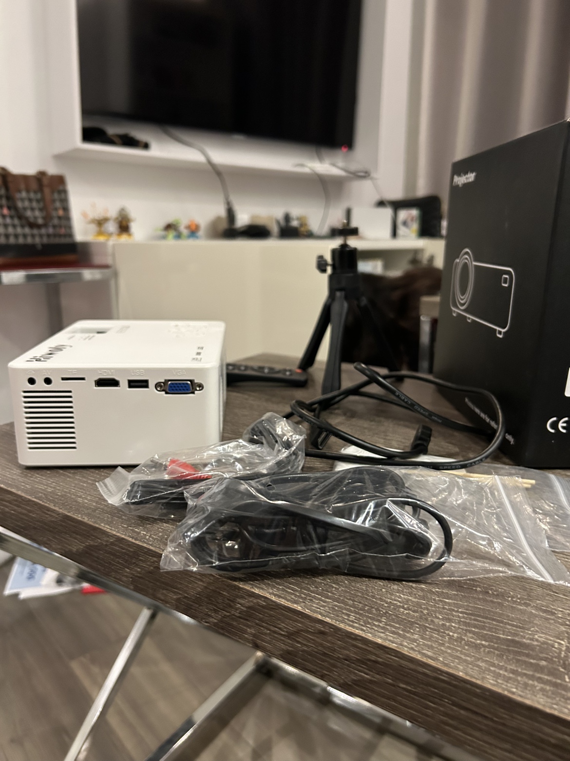 Mini Projector - photo 3