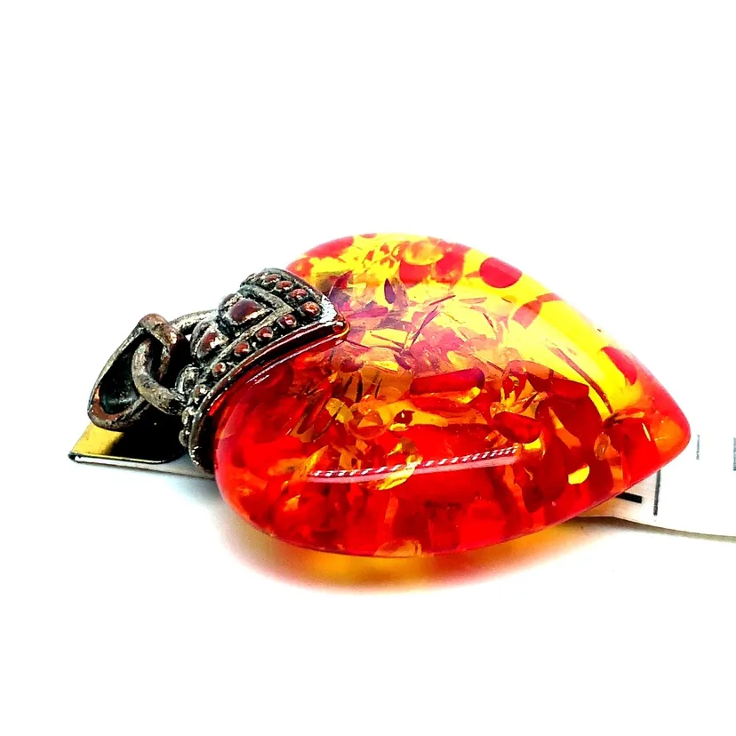 XL Heart Shaped Amber Pendant image indicator(8)