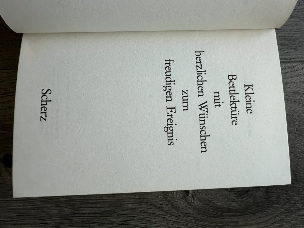 Kleine Bettlektüre German Book image indicator(5)