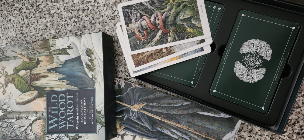 3 Tarot sets - photo 3
