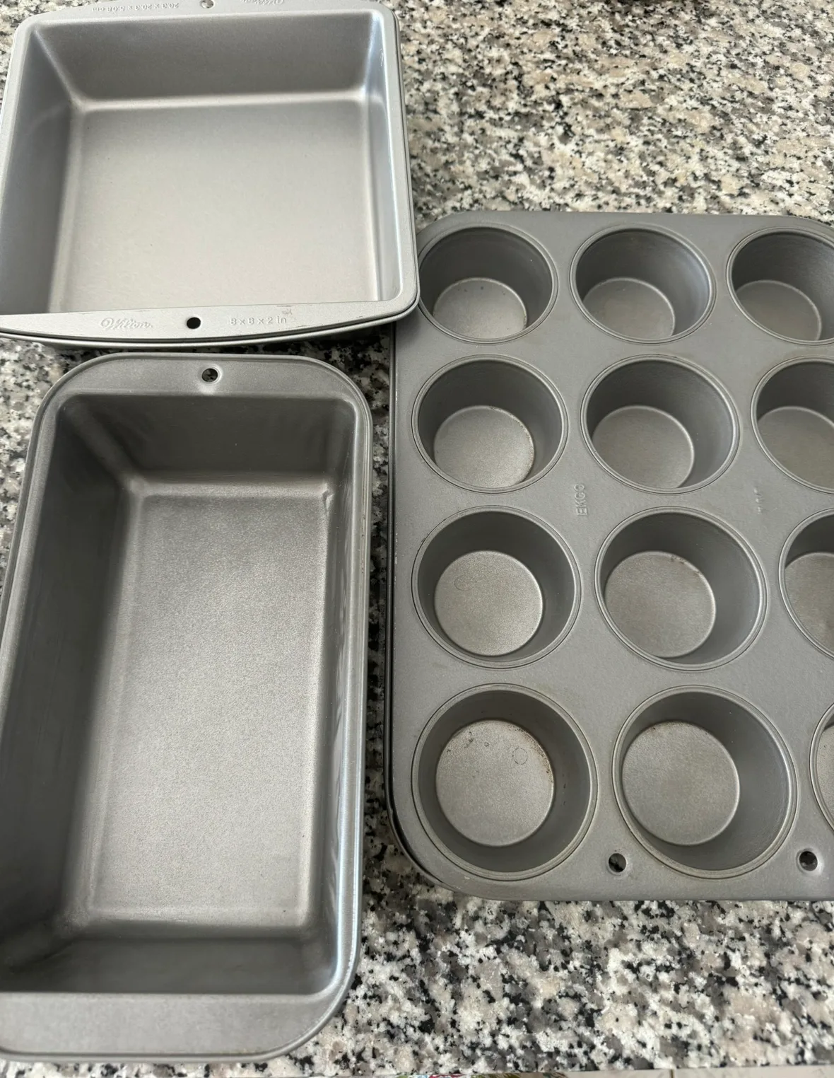 Baking Pans thumbnail