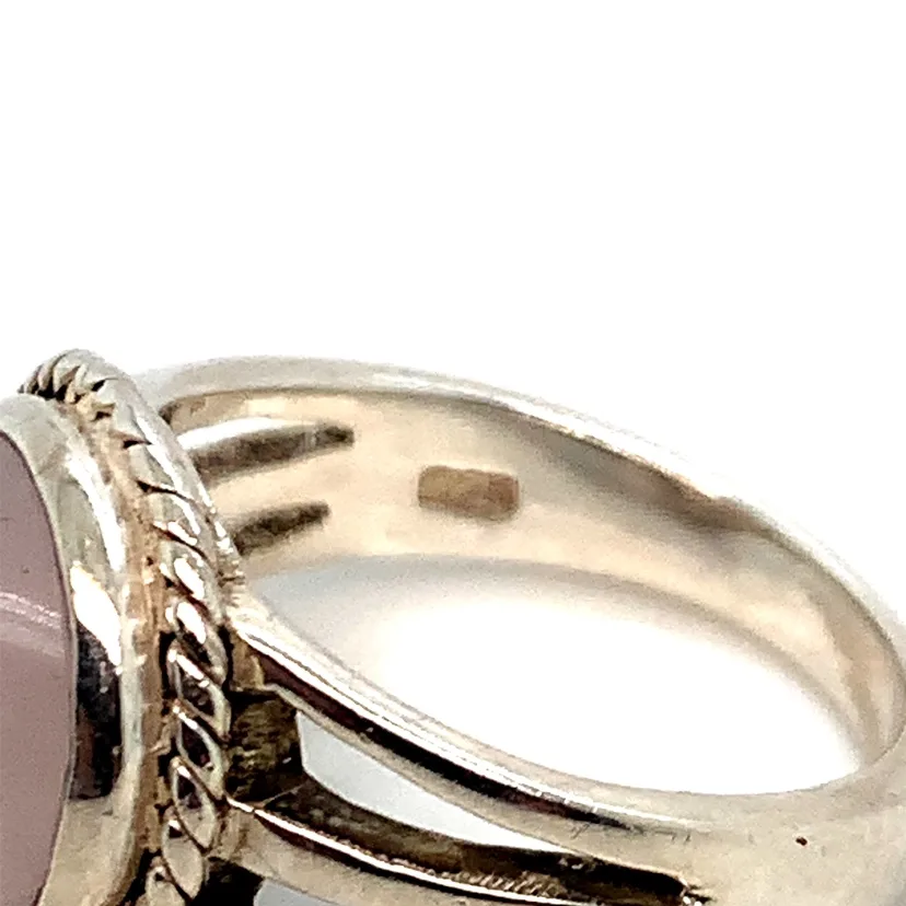 Sterling Silver Ring with Rose Quartz Stone image indicator(4)
