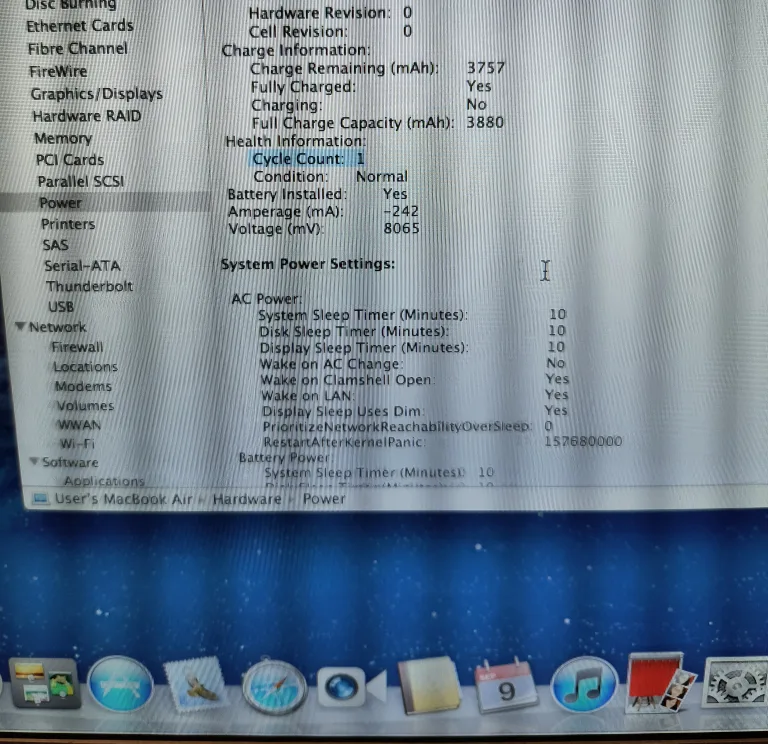 RARE Original 2008 MacBook Air image indicator(8)