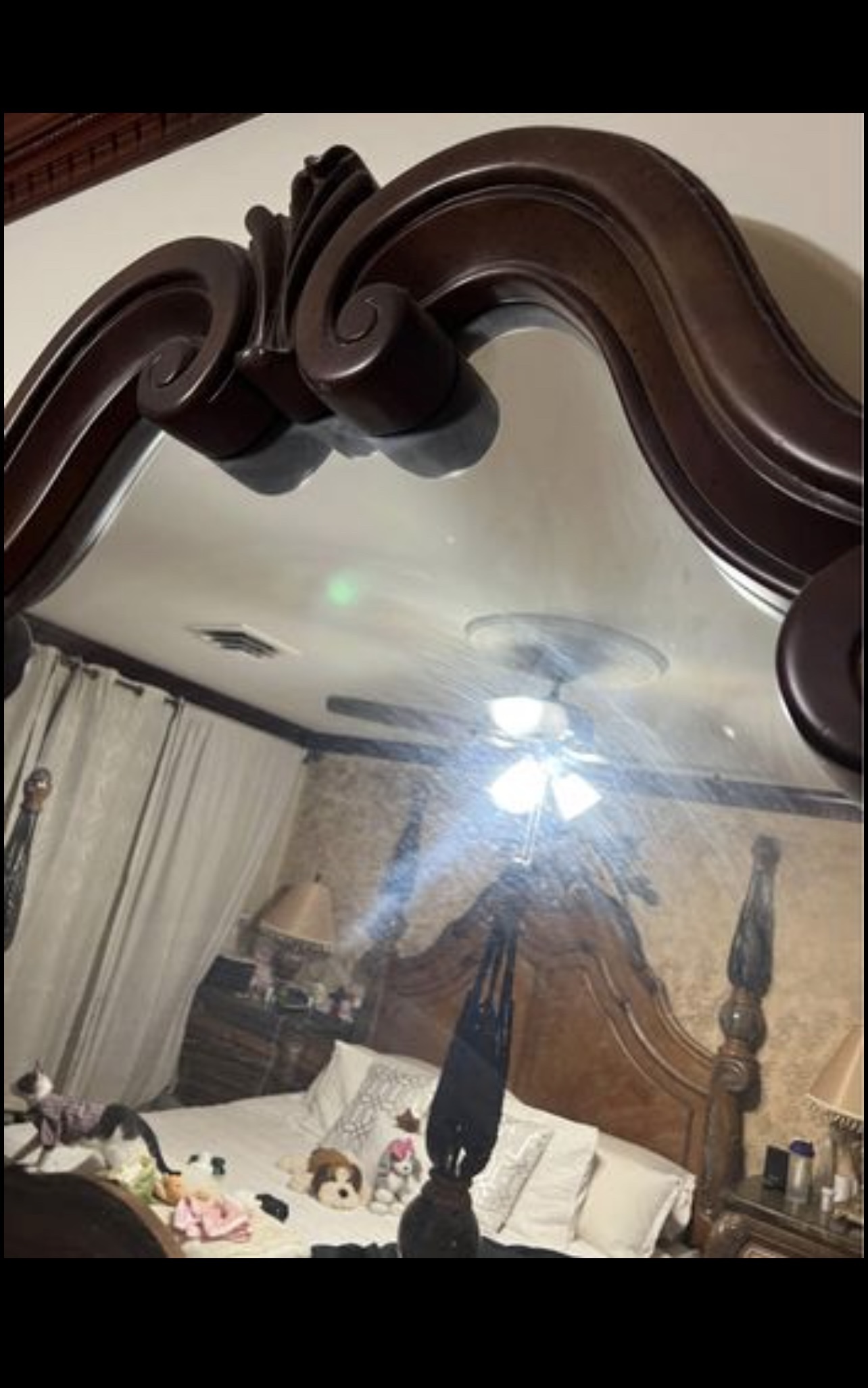 Antique Wooden Dresser with Mirror - photo 4