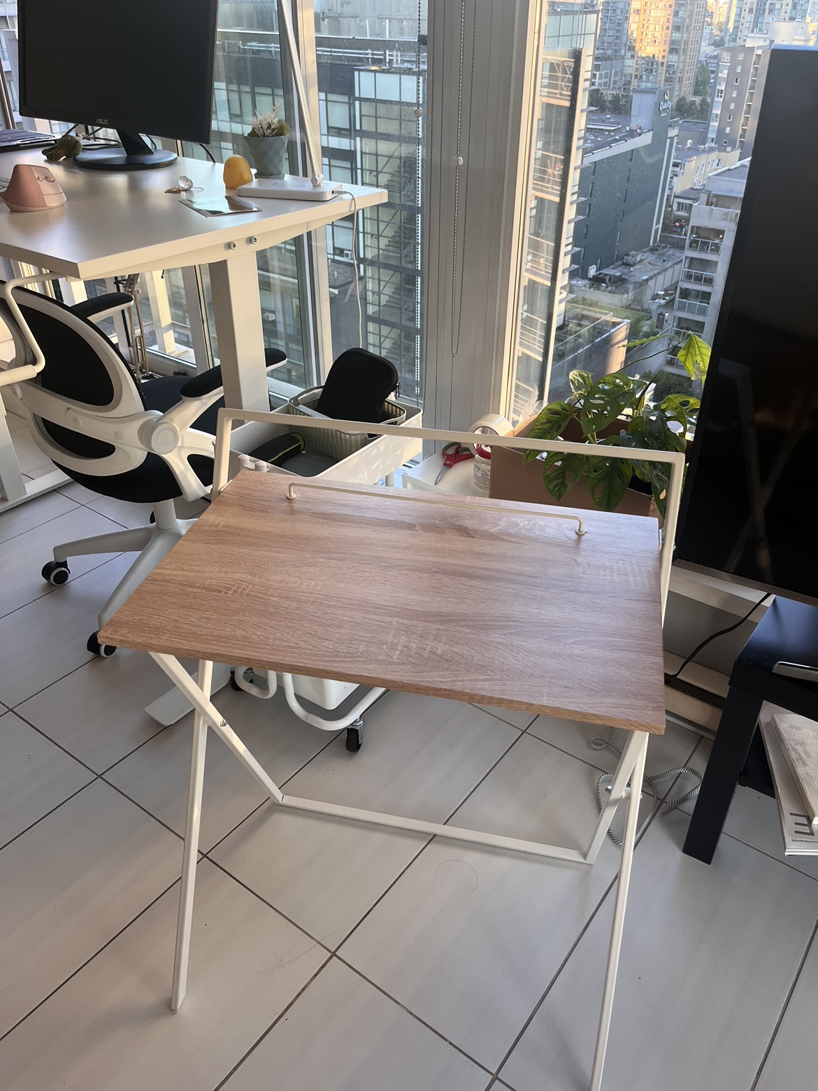 Desk/ Folding Table