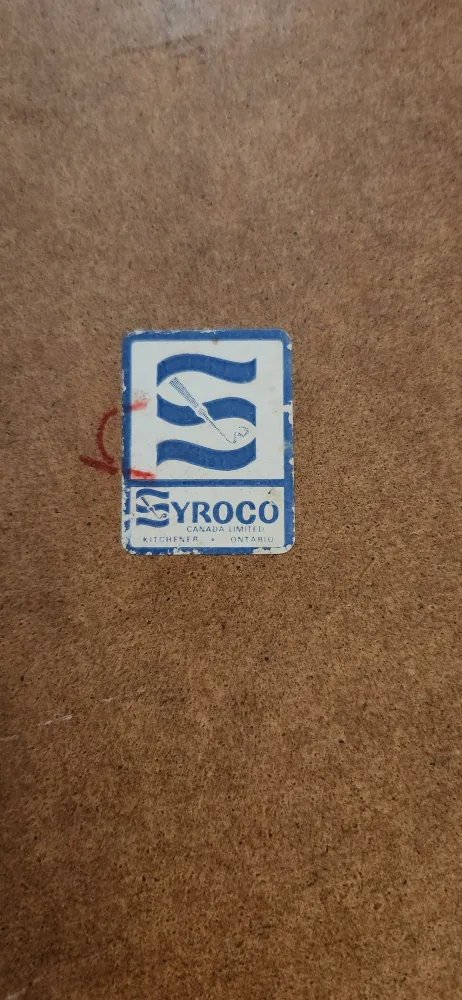 Vintage/mid-century 'Syroco' brand Gold Tone Mirrors image indicator(2)