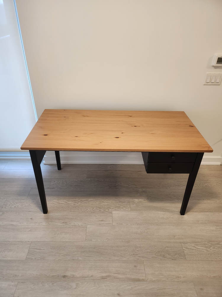 MOVING SALE - Two drawers desk + chair