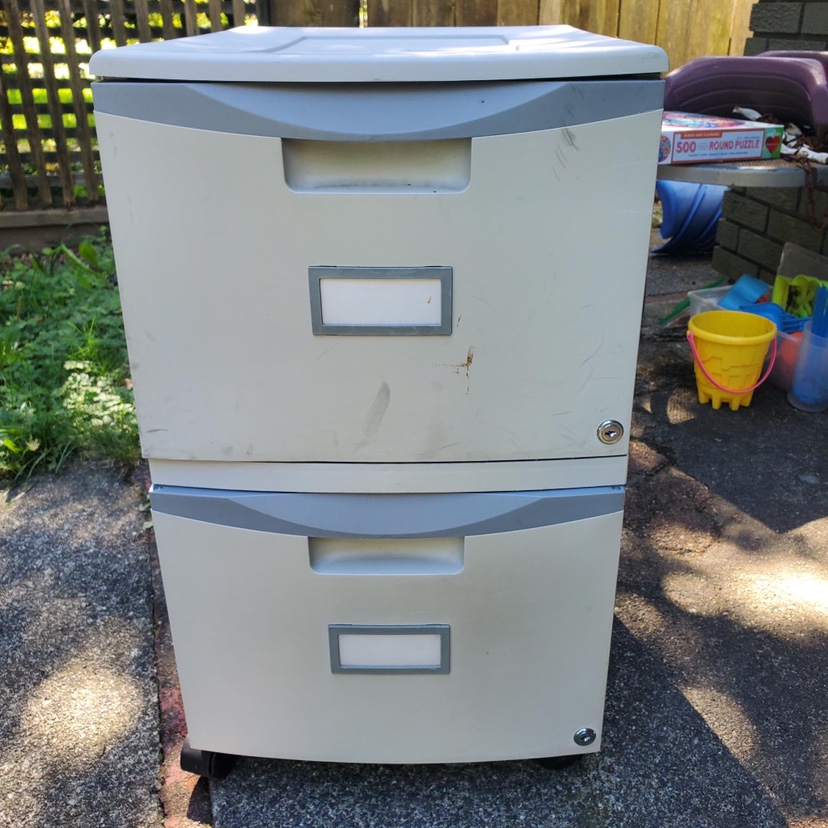 Two-Drawer Filing Cabinet on wheels