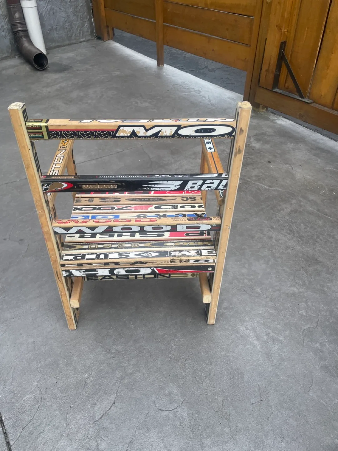 Kids hockey stick chair image indicator(3)