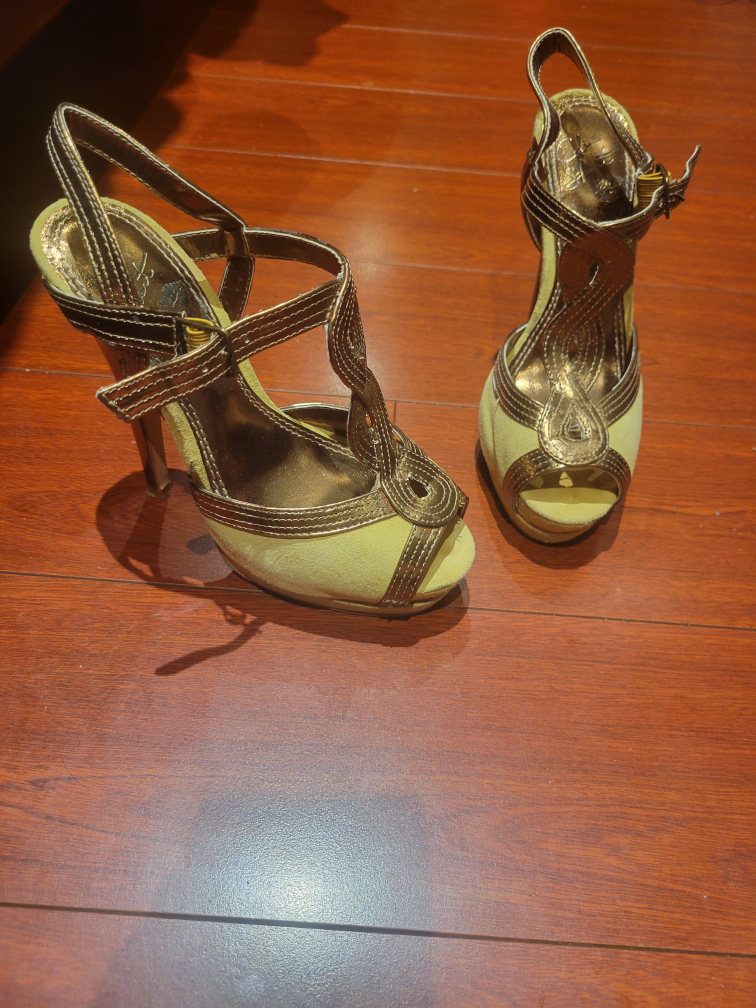 4 pairs of high heels party shoes - photo 4