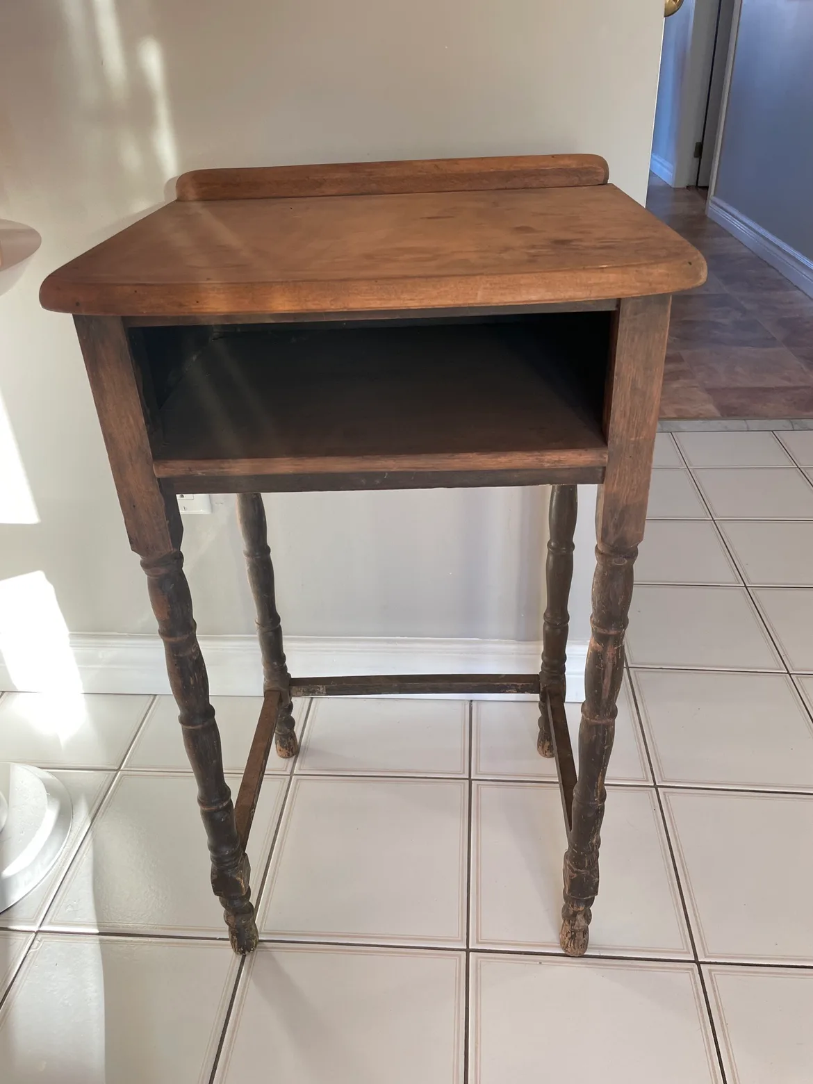 Antique Telephone Table & Chair Set image indicator(2)