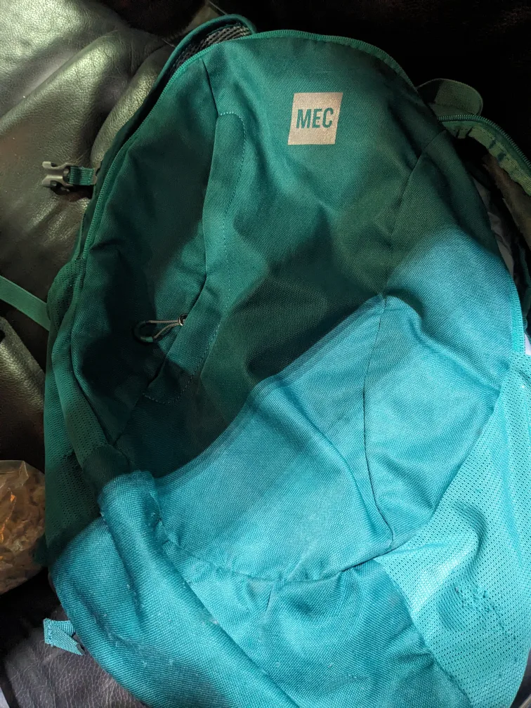 MEC Backpack image indicator(2)