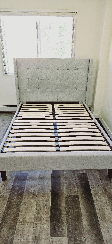 Queen Sized Bed Frame - photo 2