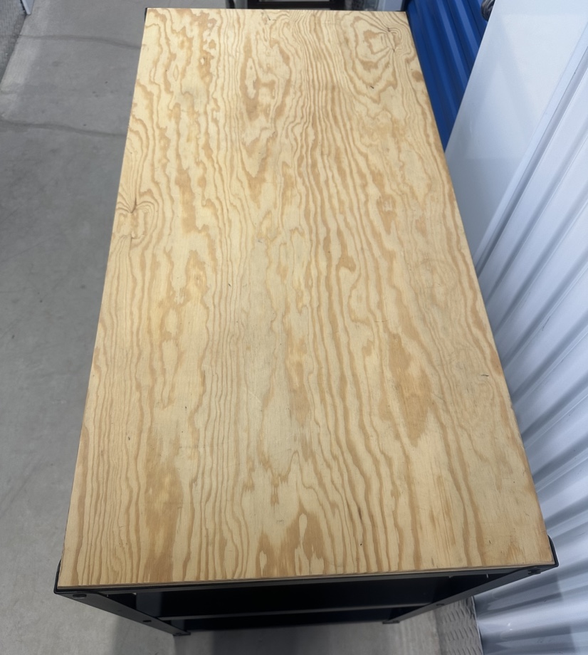 Well Made Kitchen Island - photo 3
