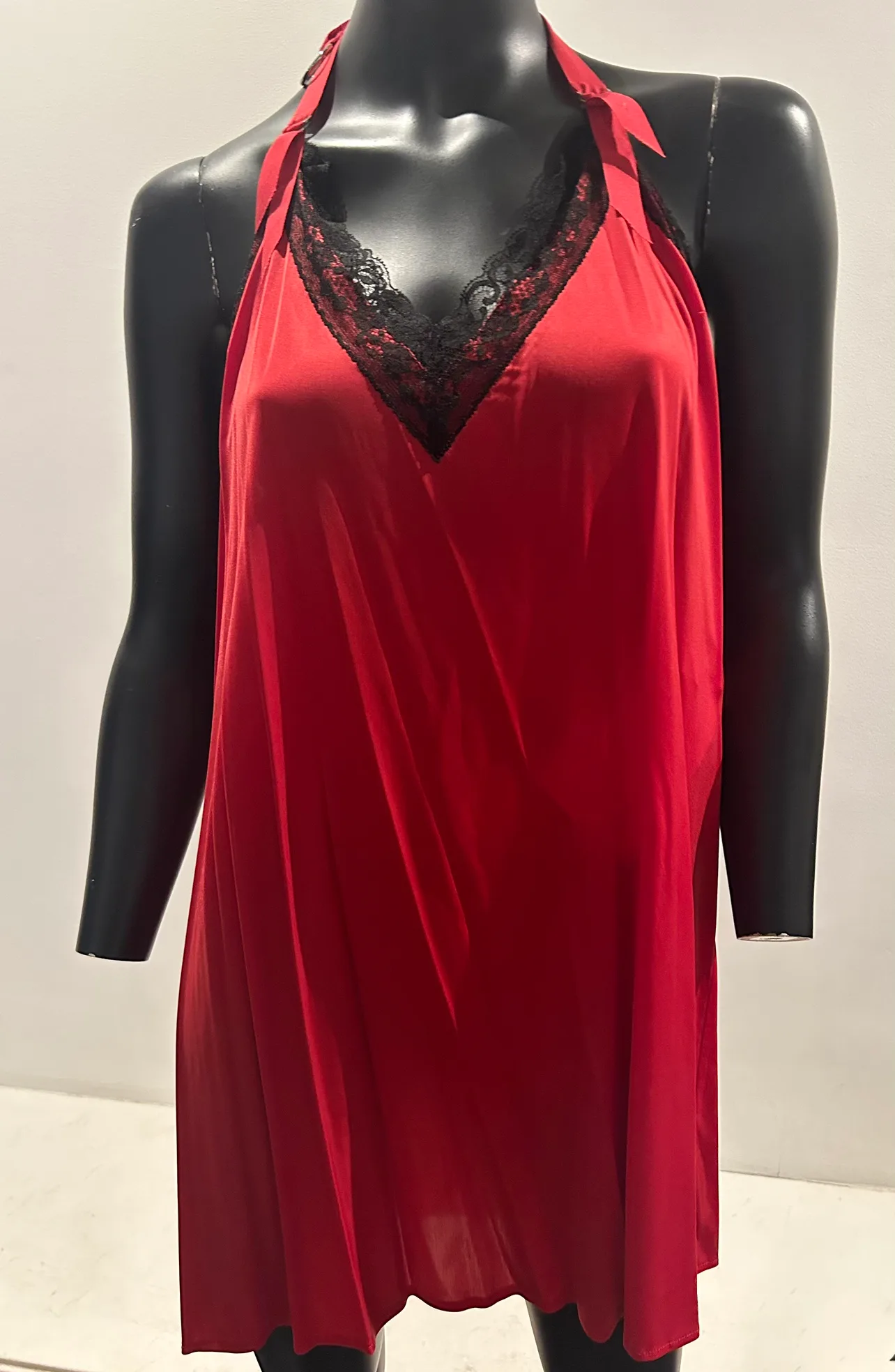 New with tags Comme des garçons lace trimmed dress image indicator(3)