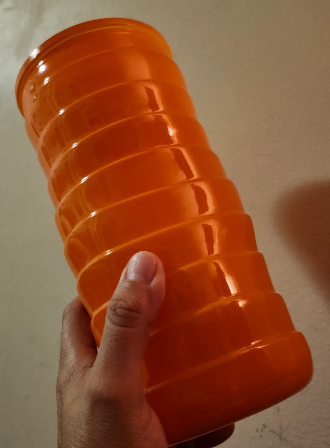 Orange Glass Vase #freecycle #cyclefree thumbnail