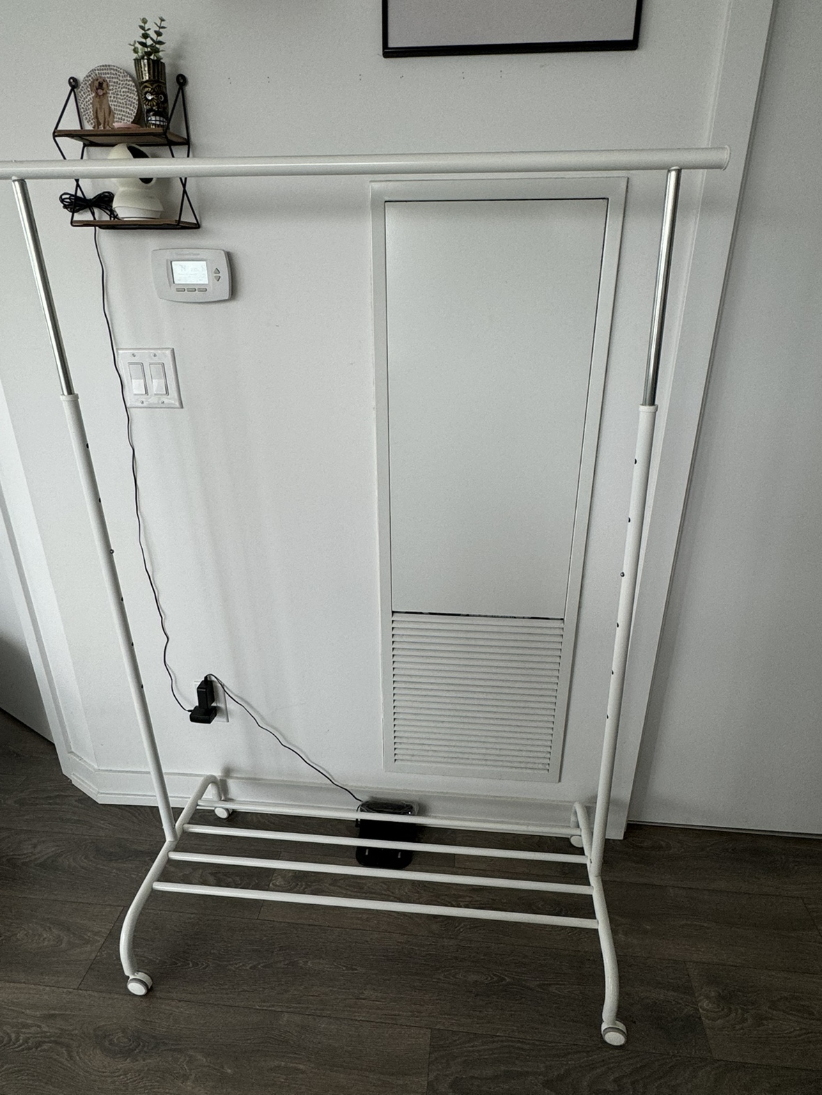 IKEA RIGGA Clothes Rack - photo 4