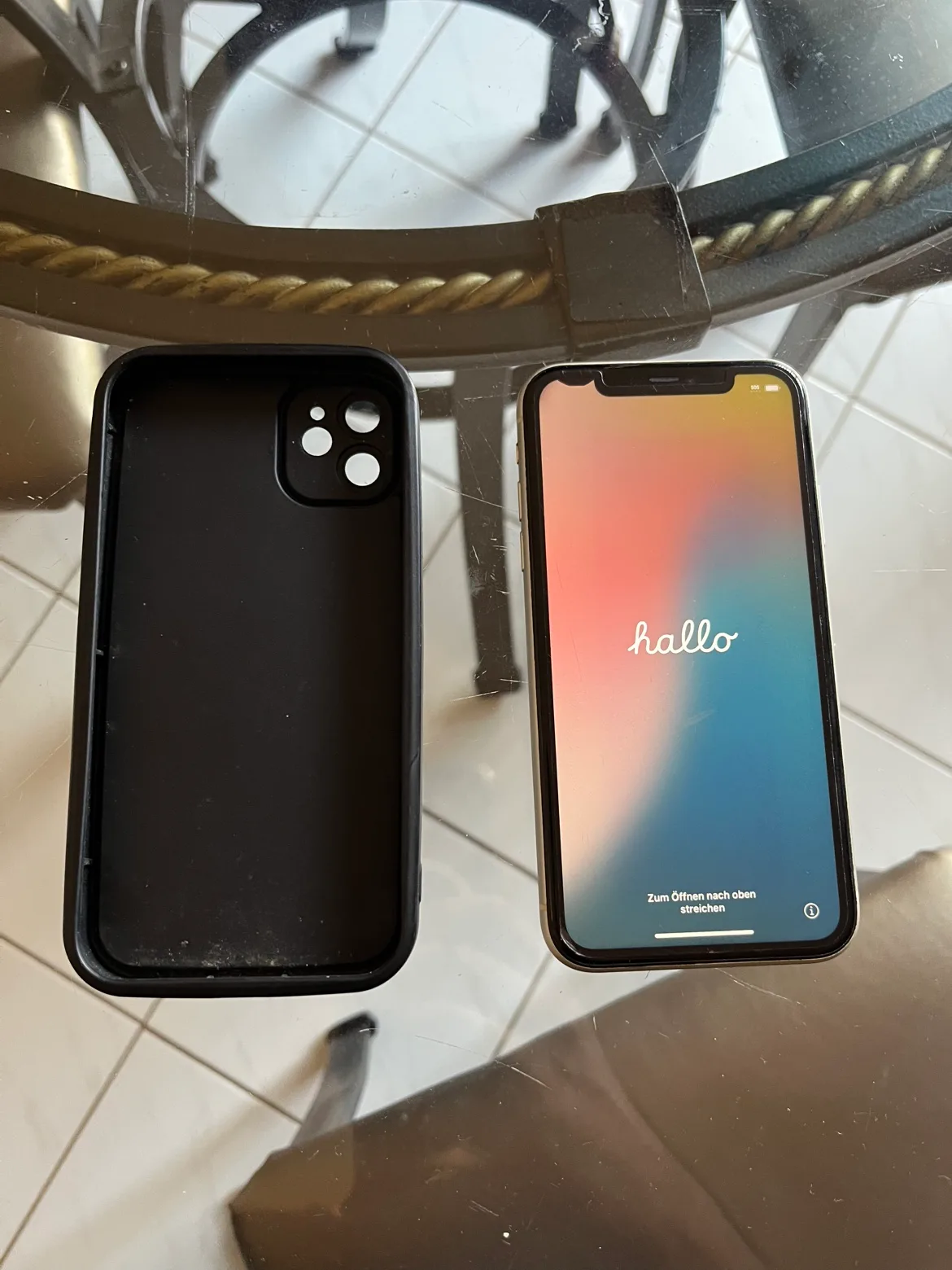 iPhone 11 thumbnail