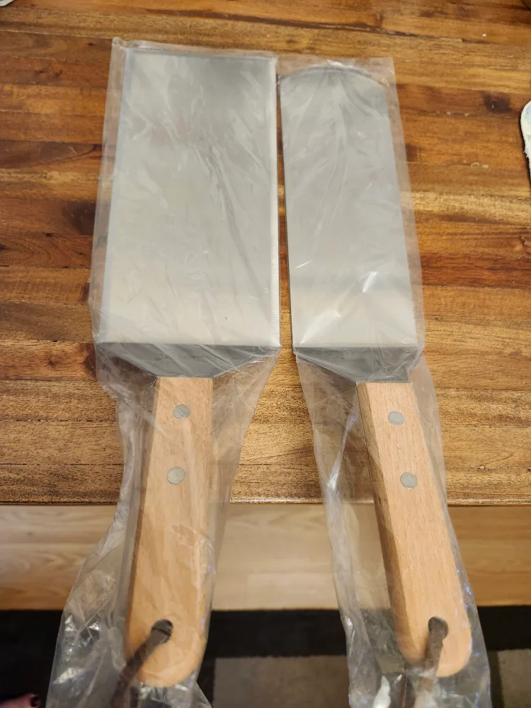 2 Stainless Steel Spatulas with Wooden Handles thumbnail