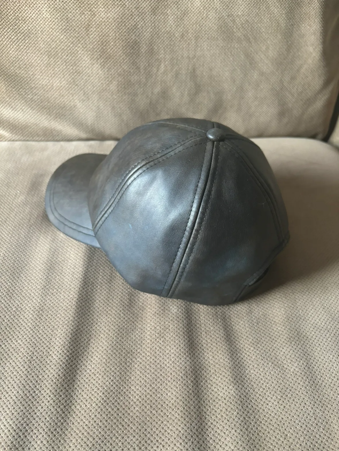 Zara | Hat image indicator(2)