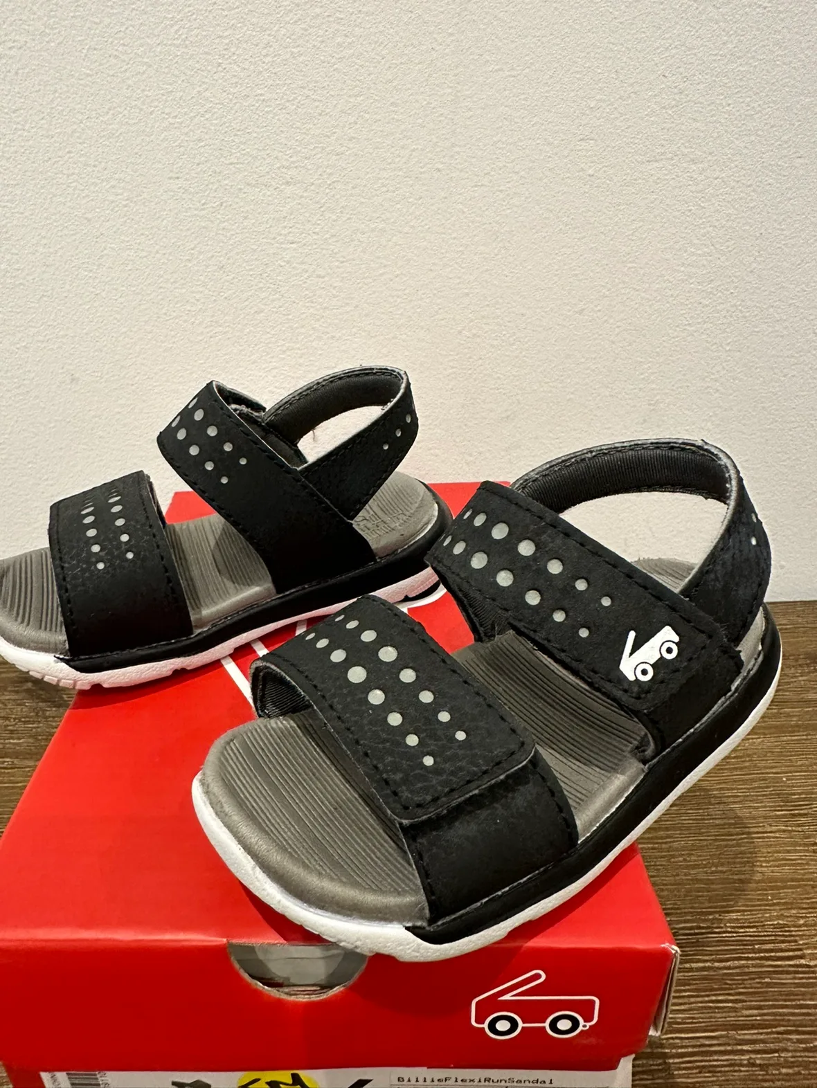 Biliie Flex Run Sandal toddler size 6 image indicator(3)