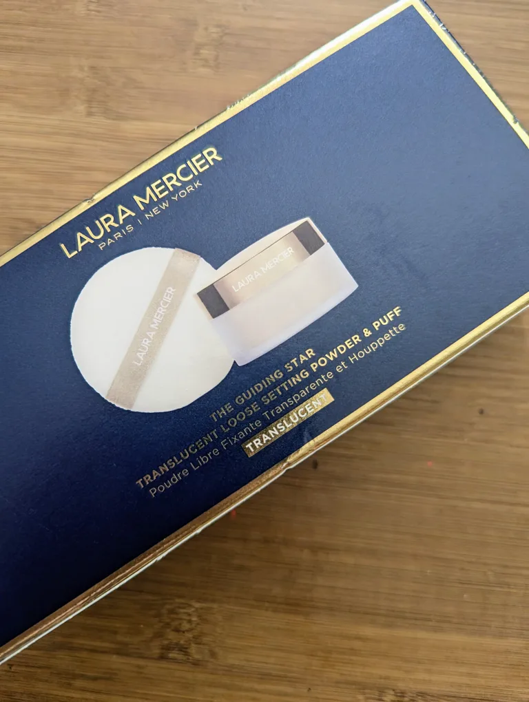 brand new in box/sealed: Full-Size Laura Mercier Powder thumbnail
